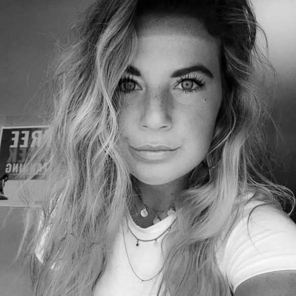 Meet your Posher, Kennedy - Picture 1 of 1